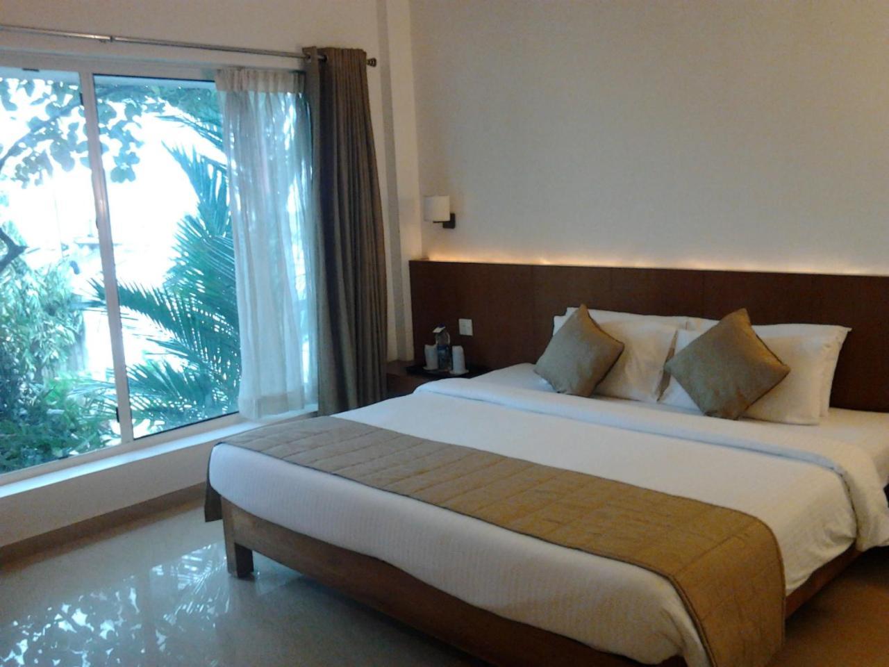 The Avenue Center Hotel Kochi Luaran gambar